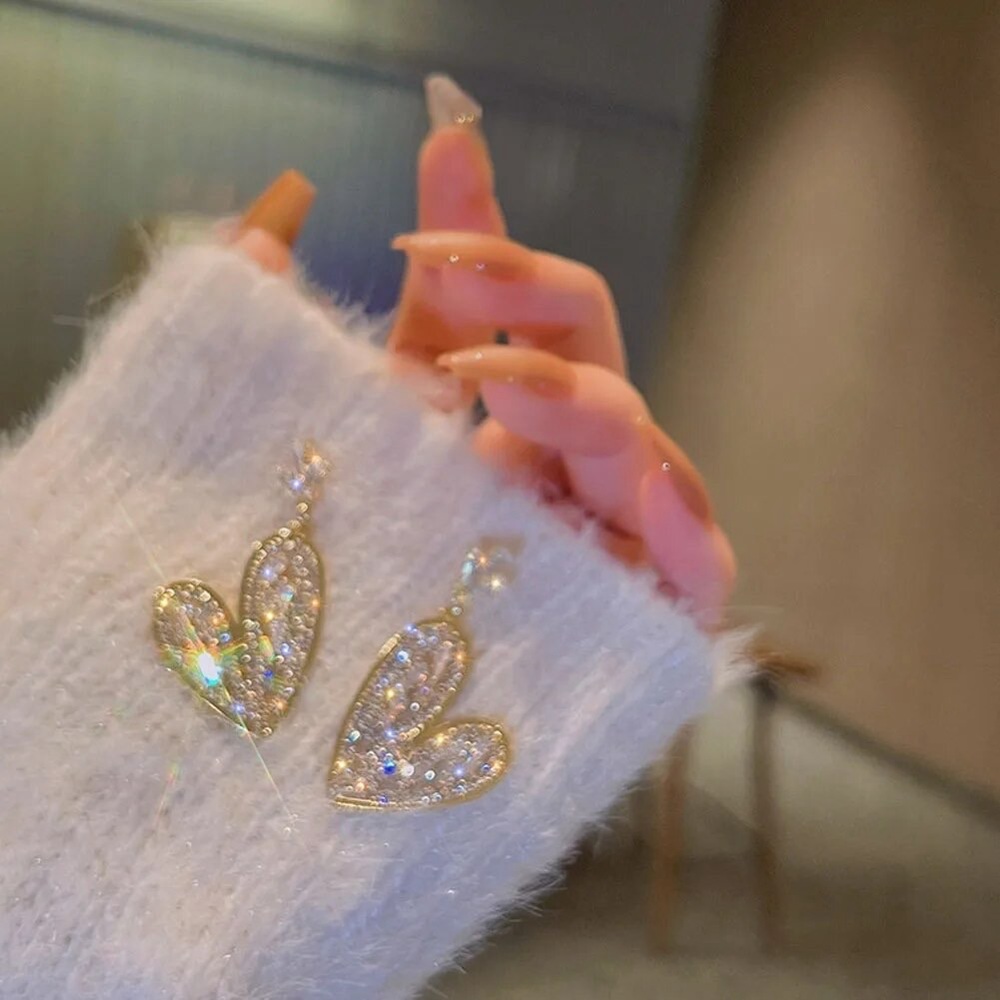 Crystal heart gold color